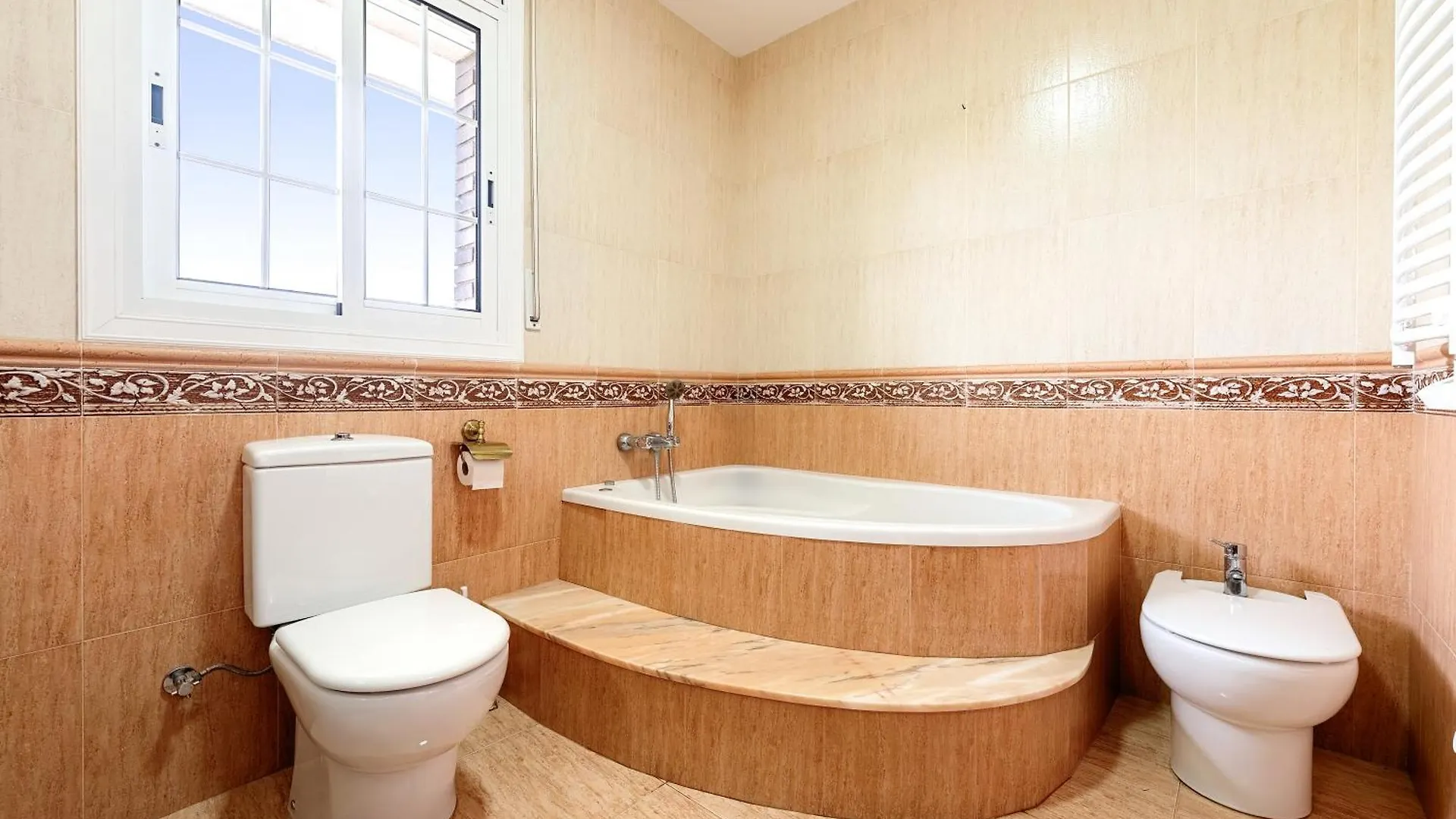 Villa Joshua Calafell